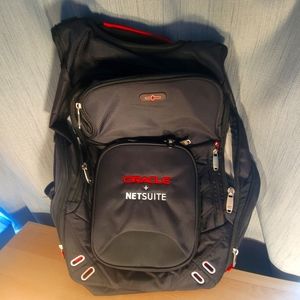 Brand new Laptop Bagpack Oracle + Netsuit